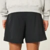 Hybrid Active Shorts til midt på låret Hybrid Active Shorts til midt på låret