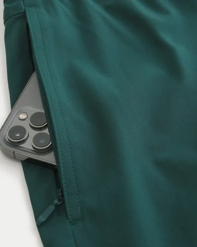 Hybrid Active Shorts til midt på låret Hybrid Active Shorts til midt på låret