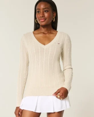 Kabelstrikket ikonisk V-hals sweater
