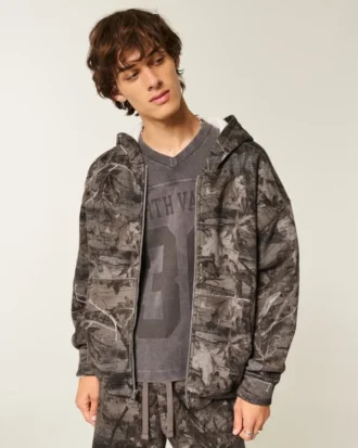 Kasseformet camouflage-hoodie med lynlås og termofoer