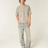 Kasseformet, kort, kraftig T-shirt med leopardprint