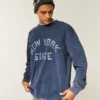 Kasseformet, kraftig langærmet T-shirt med New York State-grafik Kasseformet, kraftig langærmet T-shirt med New York State-grafik
