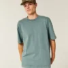 Kasseformet, kraftig, vasket bomulds-T-shirt med rund halsudskæring Kasseformet, kraftig, vasket bomulds-T-shirt med rund halsudskæring