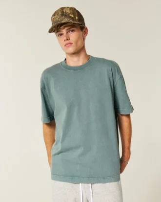 Kasseformet, kraftig, vasket bomulds-T-shirt med rund halsudskæring Kasseformet, kraftig, vasket bomulds-T-shirt med rund halsudskæring