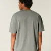 Kasseformet, kraftig, vasket bomulds-T-shirt med rund halsudskæring Kasseformet, kraftig, vasket bomulds-T-shirt med rund halsudskæring