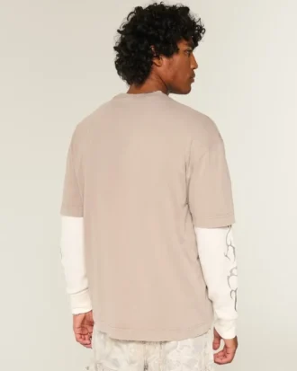 Kasseformet, kraftig, vasket bomulds-T-shirt med rund halsudskæring