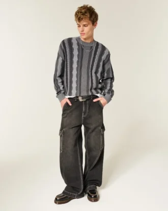 Kasseformet stribet sweater med rund hals