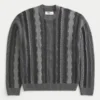 Kasseformet stribet sweater med rund hals