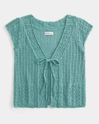 Kortærmet cardigan i hæklet stil