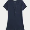 Kortærmet Y2K Henley Kortærmet Y2K Henley