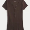 Kortærmet Y2K Henley