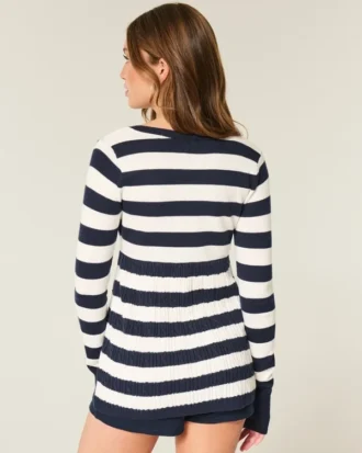 Langærmet babydoll-sweater med firkantet halsudskæring