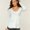 Langærmet babydoll-top med grafisk print og pinch bust Langærmet babydoll-top med grafisk print og pinch bust
