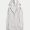 Langærmet Henley med hætte Langærmet Henley med hætte