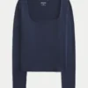 Langærmet, sømløs baby-T-shirt med firkantet halsudskæring