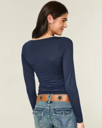 Langærmet sømløs wrap-top