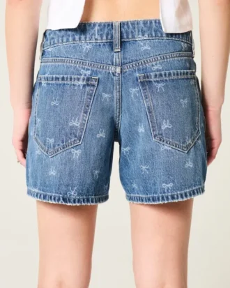 Lavtaljede baggy denimshorts med sløjfemønster