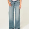 Lavtaljede baggy jeans i medium vask Lavtaljede baggy jeans i medium vask