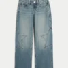 Lavtaljede baggy jeans i medium vask med stjernemønster Lavtaljede baggy jeans i medium vask med stjernemønster