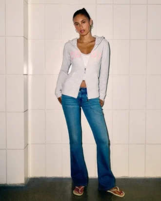 Lavtaljede bootcut-jeans i medium vask