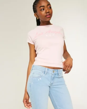 Lavtaljede bootcut-jeans med stjernebroderi