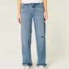 Lavtaljede, løse jeans med medium vask og rips Lavtaljede, løse jeans med medium vask og rips