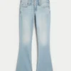 Lavtaljede, lysvaskede bootcut-jeans Lavtaljede, lysvaskede bootcut-jeans