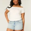 Lavtaljede, lysvaskede denimshorts Lavtaljede, lysvaskede denimshorts