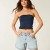 Lavtaljede, lysvaskede, foldede baggy denimshorts 5″ Lavtaljede, lysvaskede, foldede baggy denimshorts 5″