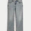 Lavtaljede, mediumvaskede, afslappede jeans med lige ben Lavtaljede, mediumvaskede, afslappede jeans med lige ben