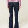Lavtaljede mørkvaskede bootcut-jeans Lavtaljede mørkvaskede bootcut-jeans