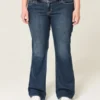 Lavtaljede mørkvaskede bootcut-jeans Lavtaljede mørkvaskede bootcut-jeans