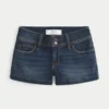 Lavtaljede mørkvaskede denimshorts Lavtaljede mørkvaskede denimshorts