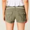 Lavtaljede poplin-shorts med snørebånd i taljen Lavtaljede poplin-shorts med snørebånd i taljen