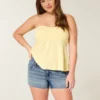 Lavtaljede shorts i medium vask Lavtaljede shorts i medium vask