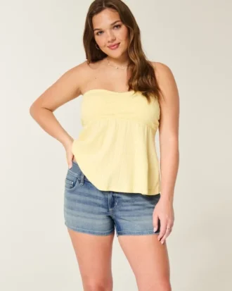 Lavtaljede shorts i medium vask