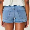Lavtaljede shorts i mediumvasket denim Lavtaljede shorts i mediumvasket denim