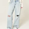 Lavtaljede, slidte, lyse, baggy jeans
