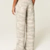 Lavtaljede Y2K Camo Baggy Jeans