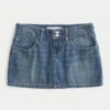 Lavtaljet broderet denim miniskort Lavtaljet broderet denim miniskort