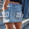 Lavtaljet Class of ’26 denim miniskort Lavtaljet Class of ’26 denim miniskort