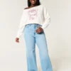 Let off-shoulder Indiana University grafisk sweatshirt