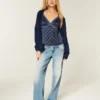 Let satin-camisole med blondekant Let satin-camisole med blondekant