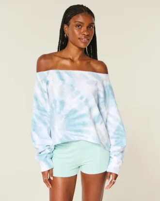 Let tie-dye dobbelt off-shoulder sweatshirt