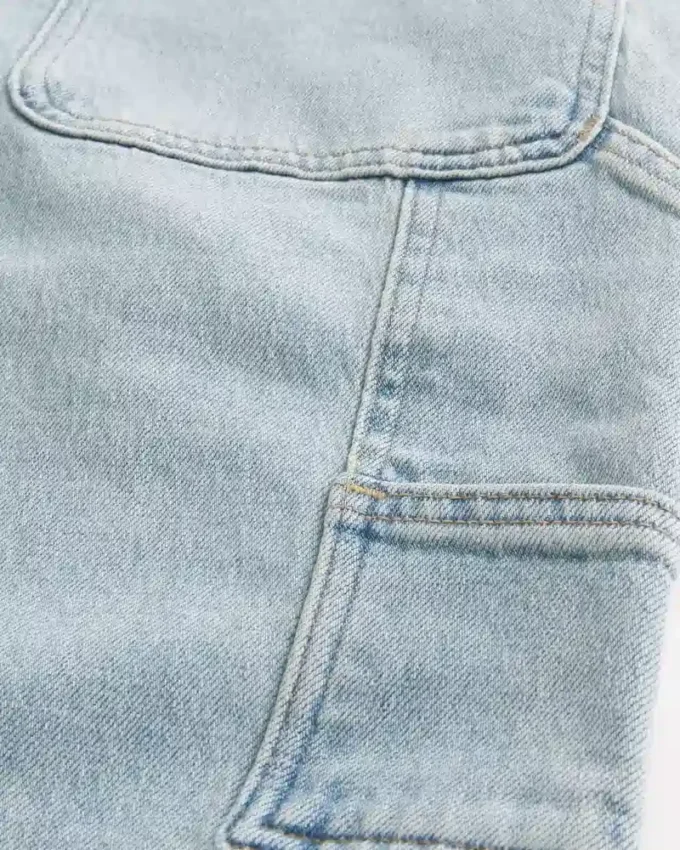 Lysvaskede baggy malerjeans Lysvaskede baggy malerjeans