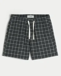Mid-Thigh Seersucker Pull-On Shorts
