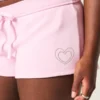 Mini-shorts i fleece med hjerteprint Mini-shorts i fleece med hjerteprint