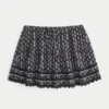 Mini-skort med blondekant Mini-skort med blondekant