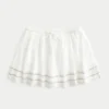 Mini-skort med blondekant Mini-skort med blondekant