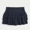 Mini-skort med flæser i flere lag Mini-skort med flæser i flere lag